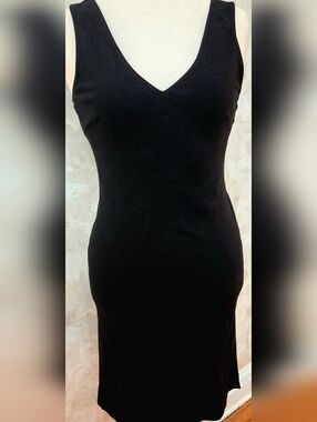 Hugo Boss Black Linen Sheath Dress Size 8 Made in Italy Structured Minimalist